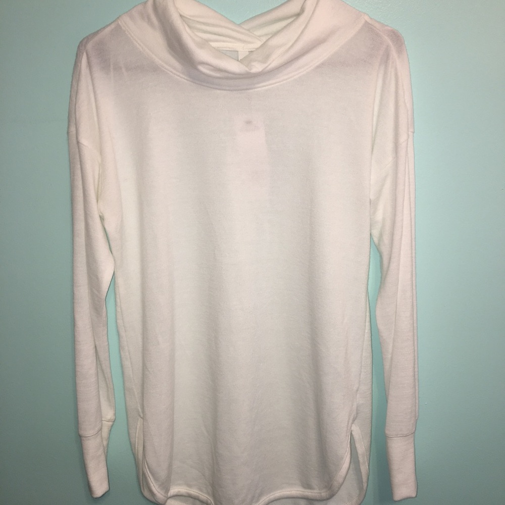 Soft and beautiful NY Collection sweater- size PM